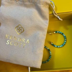 Kendra Scott Reece hoops in sea green mix